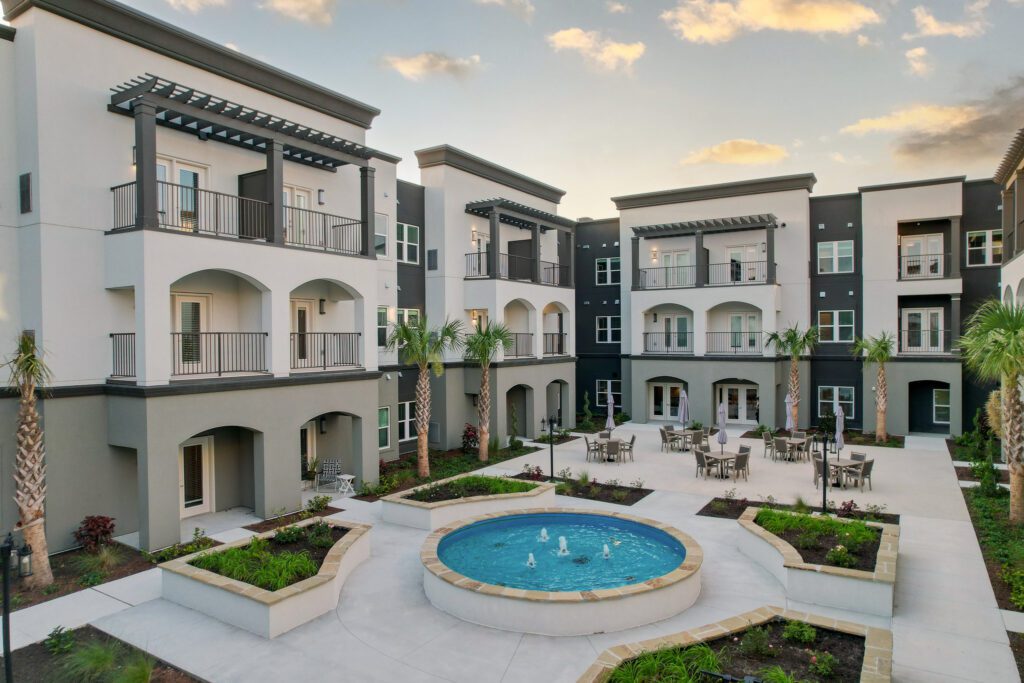 The Goldton at Venice senior living apartments