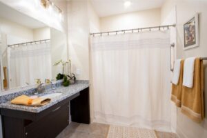 Memory Care Residence Bathroom at The Goldton